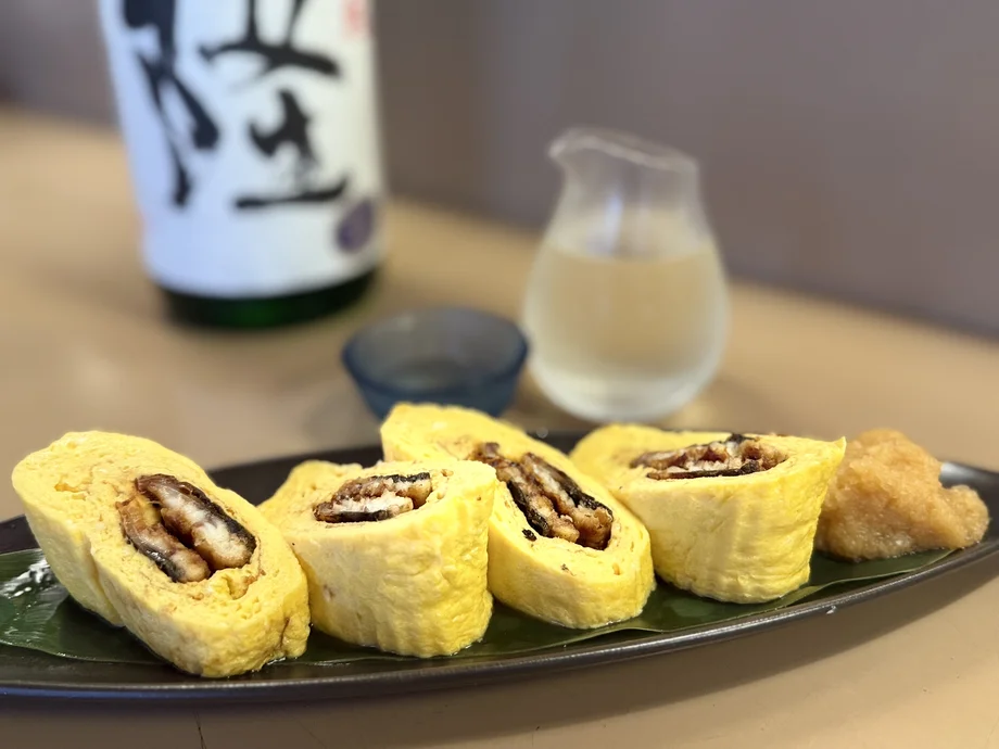 【横須賀】出汁が溢れ出す！創業150年「うなぎ梅本」のふわとろ食感 う巻き玉子