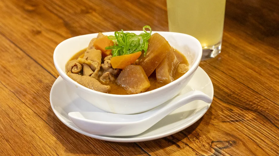 【三崎】季節ごとに味がかわる地元野菜 を使った「食房miura」の絶品モツ煮