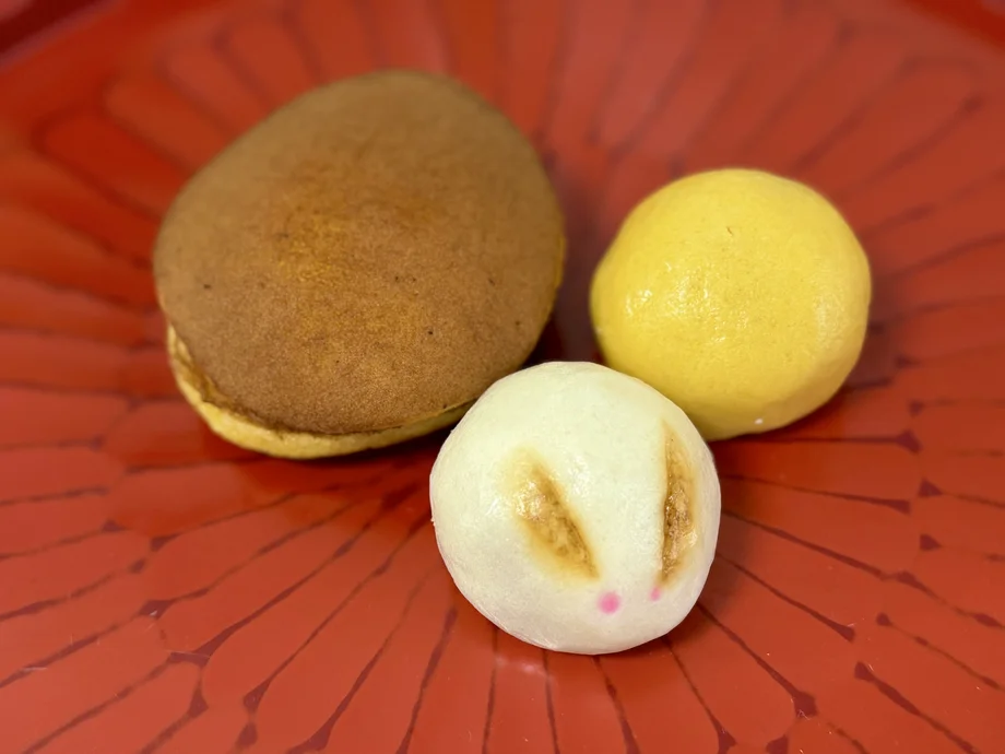 【横須賀】ふわふわ三笠と秋の和菓子。70年愛され続ける老舗「三吉野」が生む町のぬくもり