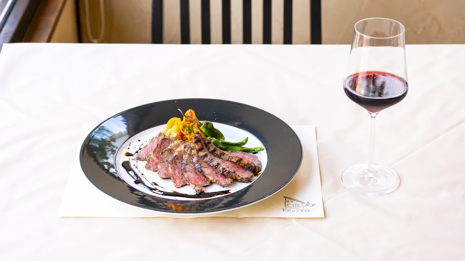 【葉山】あか牛“阿蘇王”を塩で堪能！こだわりが詰まったイタリアン「FRUTTO」