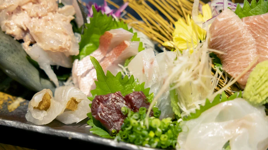 【三浦海岸】三浦の海の恵みを堪能できる匠の一皿。「清丸」地魚のお造り