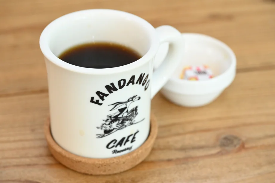 【逗子】山の麓の一軒家カフェで極上の一杯に癒される。「CAFÉ FANDANGO」