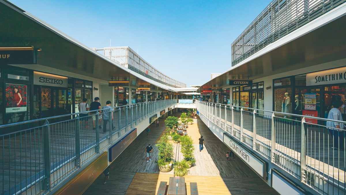 アウトレット 横浜