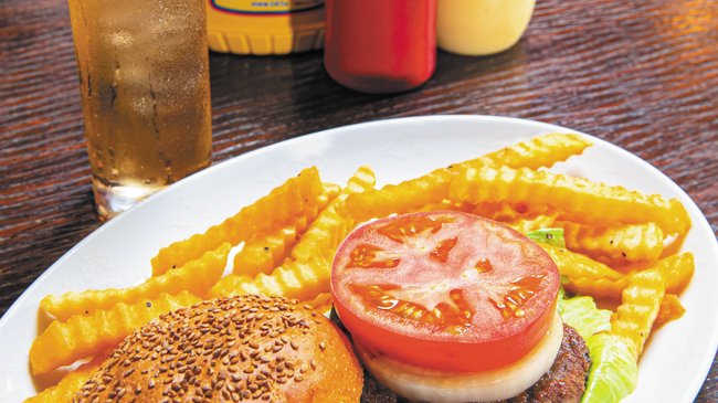 ヨコスカネイビーバーガー(ソフトドリンク1杯付)