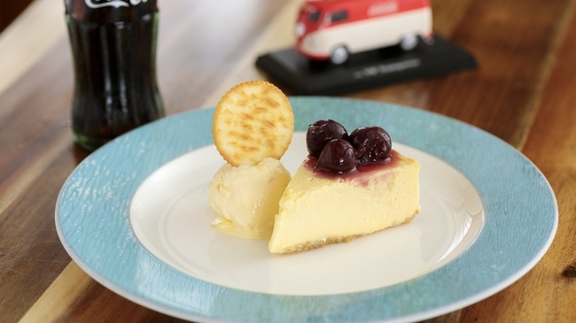ヨコスカチェリーチーズケーキ＆ドリンクセット