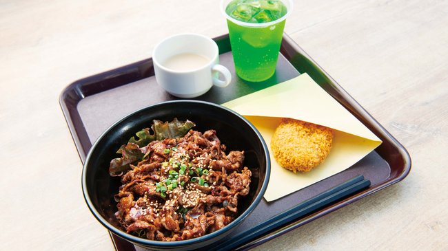 「よこすか満喫きっぷ」限定 肉屋の満腹セット