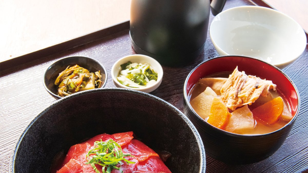 三崎まぐろ漬け丼