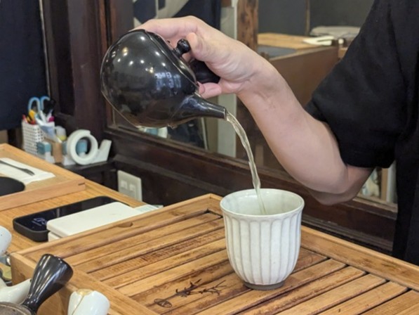 いっぱいのお茶で人々をつなぐ「南品川　茶箱」