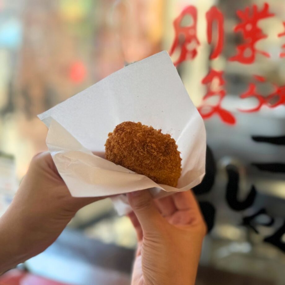 【横須賀】「横須賀松坂屋」の おばあちゃんが作る150円コロッケ