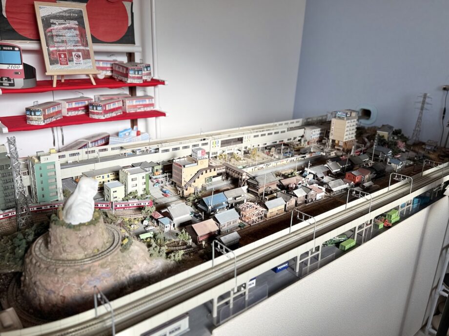 横須賀】昭和の記憶が動き出す。鉄道模型展「アーク」併設のジオラマ館