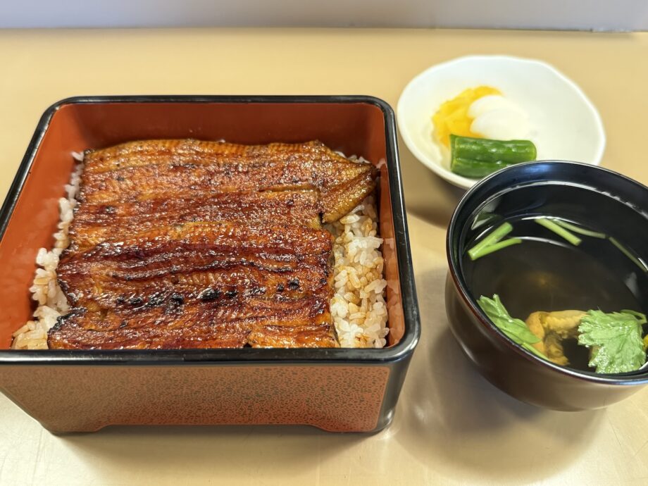 【横須賀】勝海舟も通った創業150年老舗「うなぎ梅本」の絶品関東風 うな重
