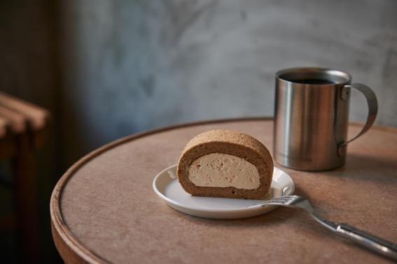 【鎌倉】コーヒー屋のロールケーキはビターな甘さと香りが格別！「THE GOOD GOODIES」