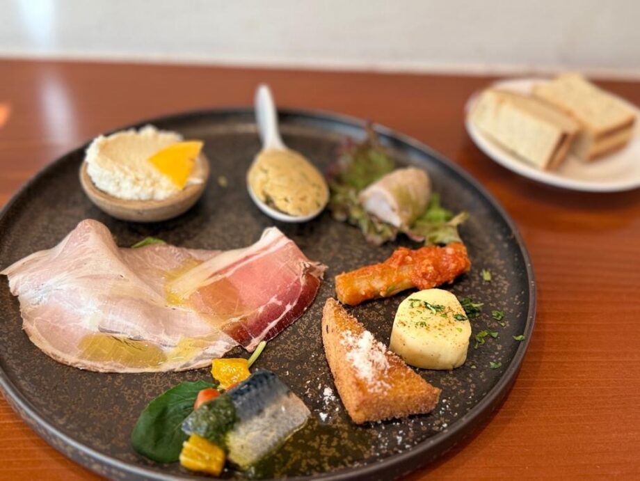 横須賀】宝石箱のような前菜。北イタリア仕込みの隠れ家Osteria Il