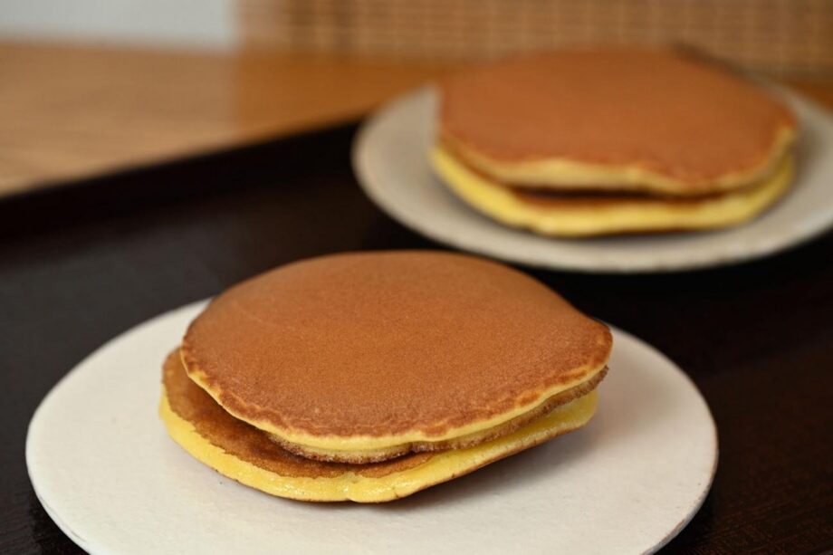 【逗子】1時間で完売する日も！ 作りたてのおいしさが魅力「菓子こよみ」のどら焼き