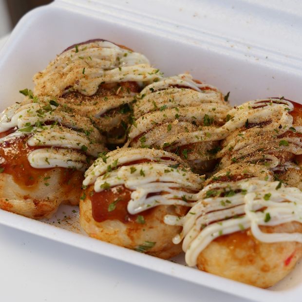 【三浦】「pulu pulu pulpo!」大西健太郎さんが焼く、ぷるぷる食感のたこ焼き