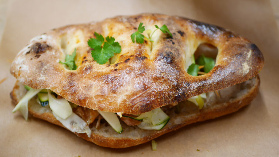 【葉山】週1回だけ!管理栄養士が考案したボリューム満点サンドとは？