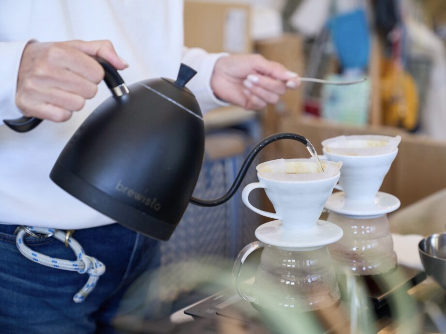 【葉山】海辺のカフェ「G.breeze」オーナー山本れいこさんが淹れるカフェラテ