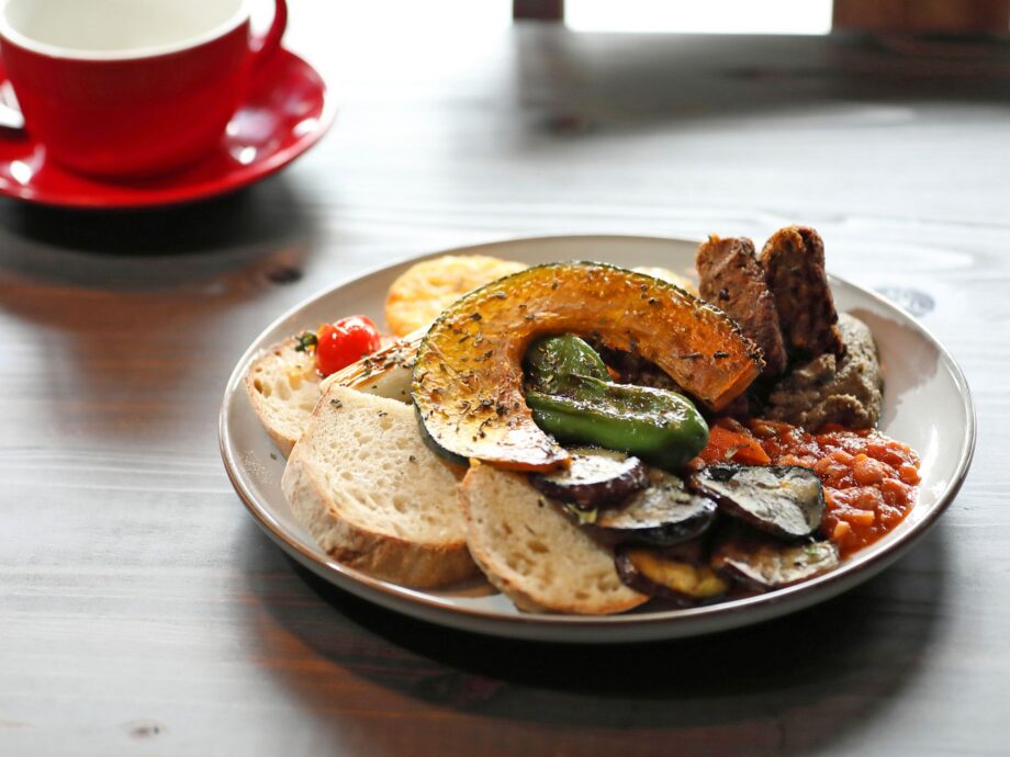 【葉山】ロンドン発コーヒーロースター「Dark Arts」の絶品ブランチ！海外カルチャーとヴィーガン飯