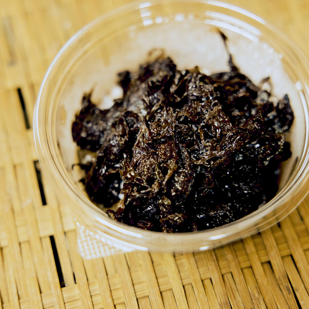 【横須賀】食のプロ絶賛！職人技で甘みを引き出した「丸良水産」の走水海苔