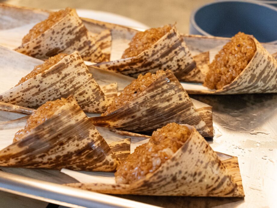 【三浦・三崎】横浜中華街の名店に原点 三崎港の新名物「トロちまき」