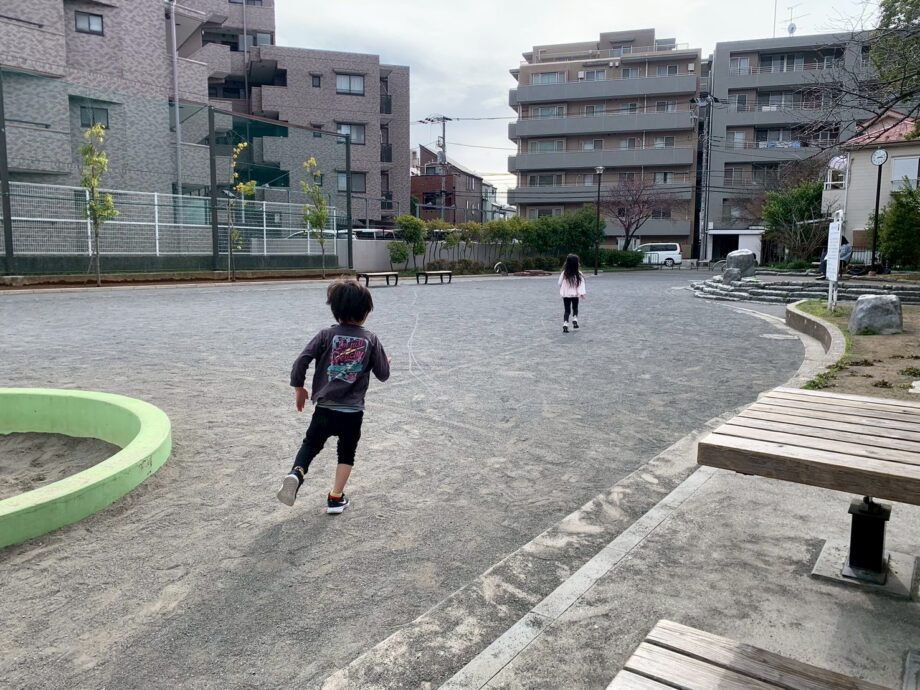 電車も公園も楽しめる！上大岡エリア駅チカ公園２選