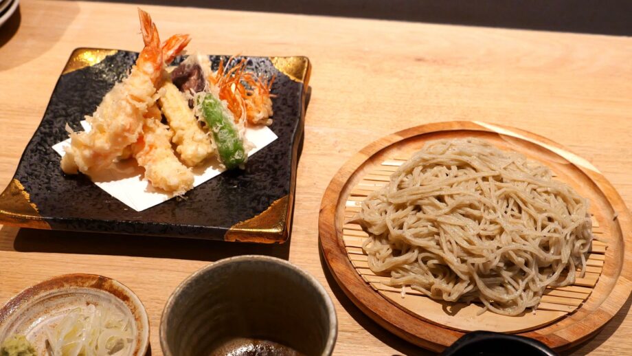 【逗子】逗子の隠れ家「蕎麦 とみず」粗挽き自家製粉の極上天ぷら蕎麦