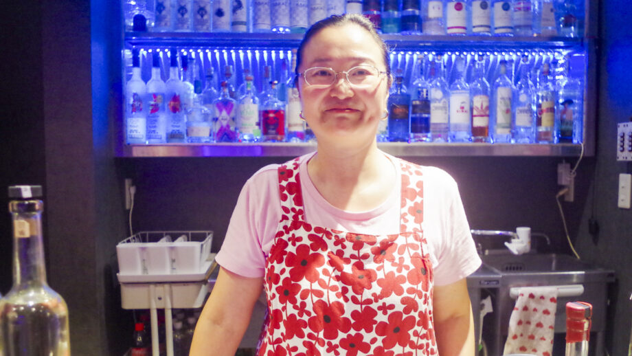 なぜか“日本初のメスカル専門バー”店長に 「メスカルラブ」武智英子さん