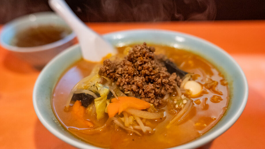 【三崎】老舗町中華「中華料理 ポパイ」石渡道雄さんの「特製辛味ラーメン」