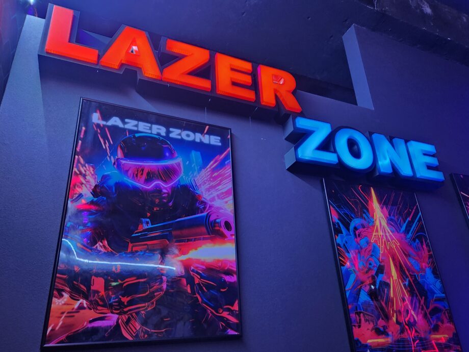 【横須賀中央】全天候型！痛くないサバゲー「LAZER ZONE」