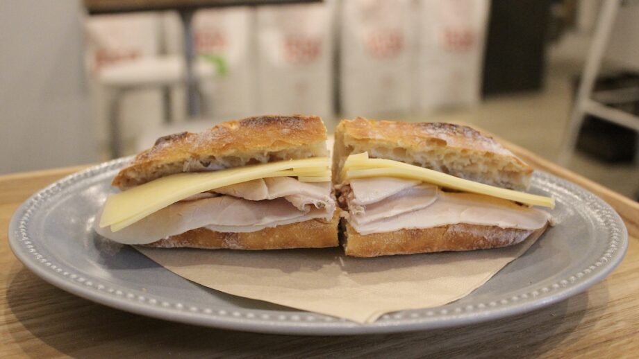 【新馬場】できたてのバゲットサンド専門店「BAGUETTE STAND」